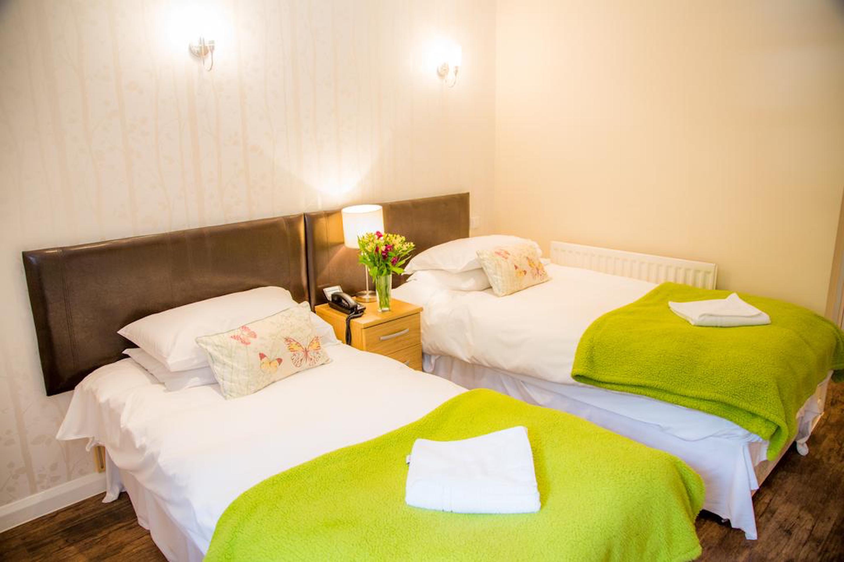 Manuden Stay And Relax At The Yew Tree מראה חיצוני תמונה