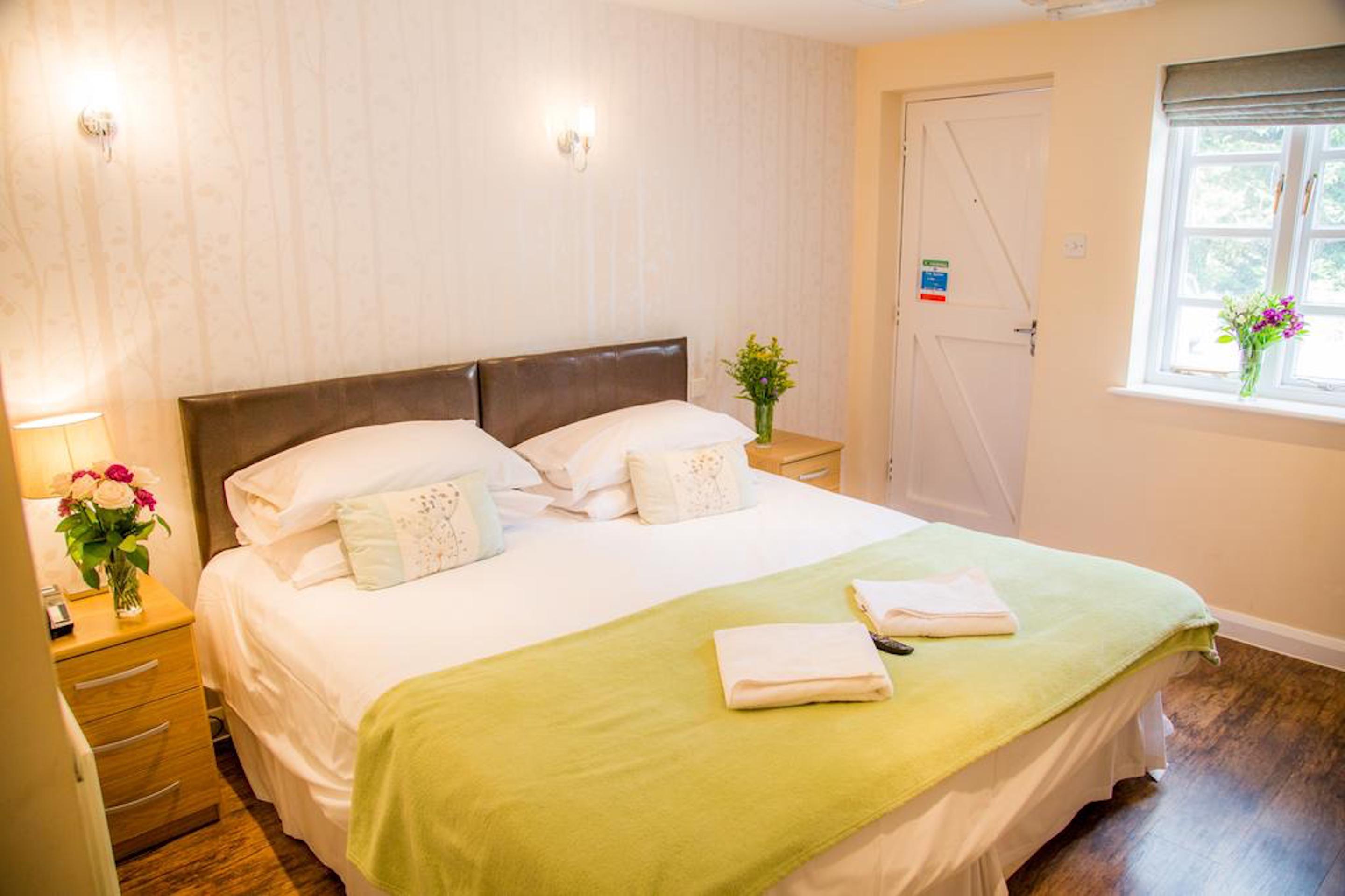 Manuden Stay And Relax At The Yew Tree מראה חיצוני תמונה