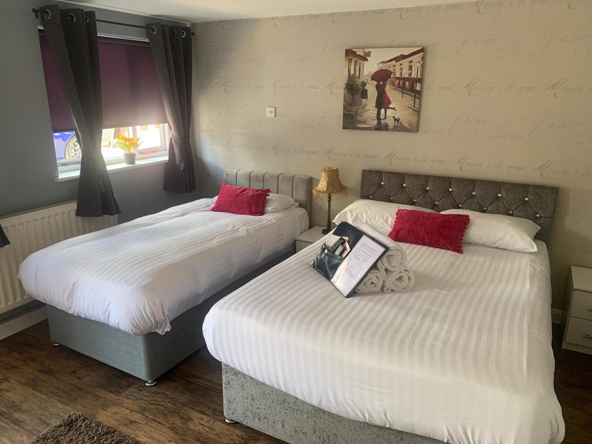 Manuden Stay And Relax At The Yew Tree מראה חיצוני תמונה